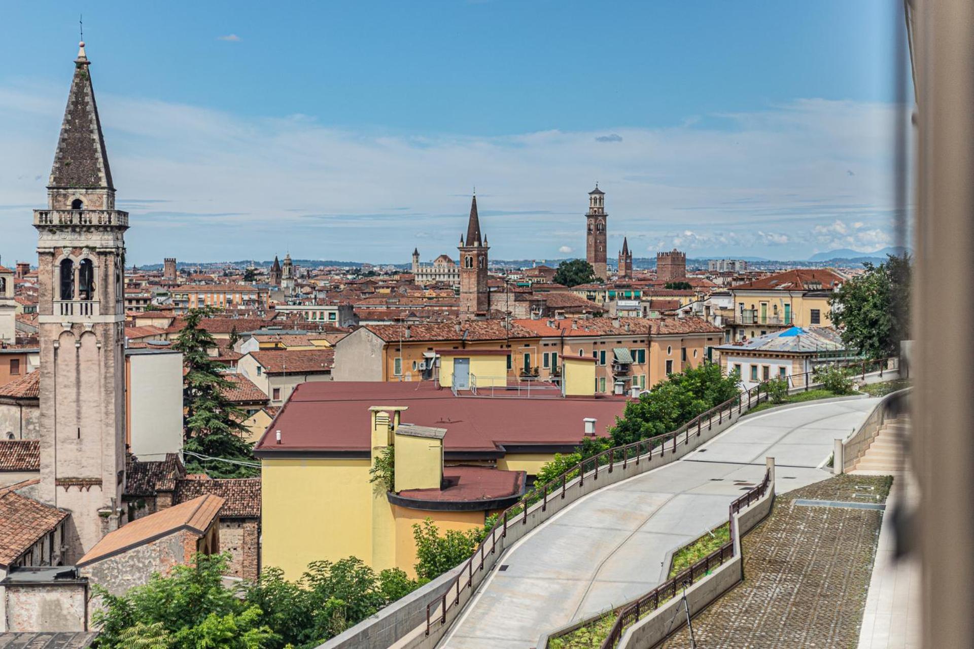 Verona Skyline Apartments - Appartamento 9D エクステリア 写真